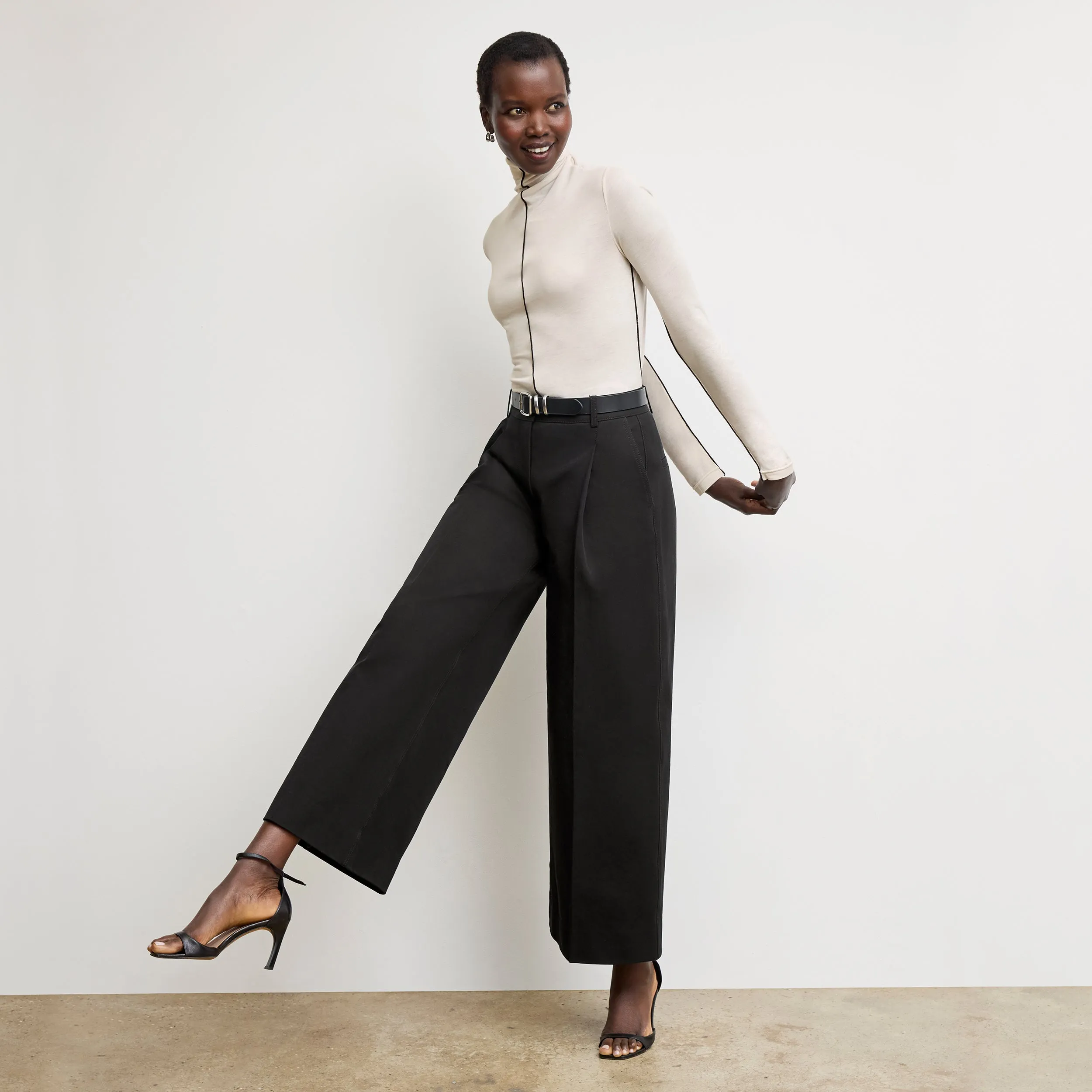 Natasha Contrast Turtleneck - Cloud Jersey :: Ivory